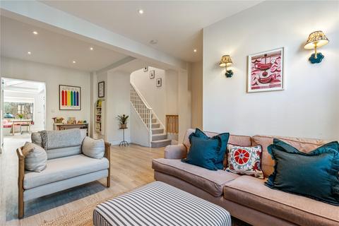 undefined, Robertson Street, SW8