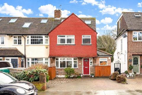 undefined, Lincoln Avenue, South Side, Twickenham