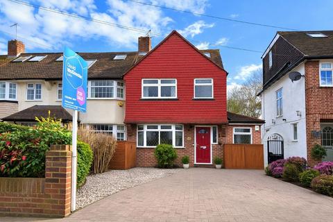 Lincoln Avenue, South Side, Twickenham