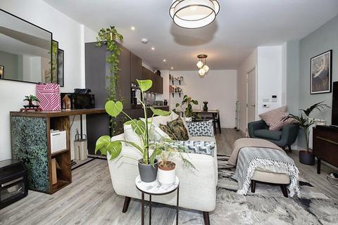 undefined, 12 Thunderer Street, London, E13