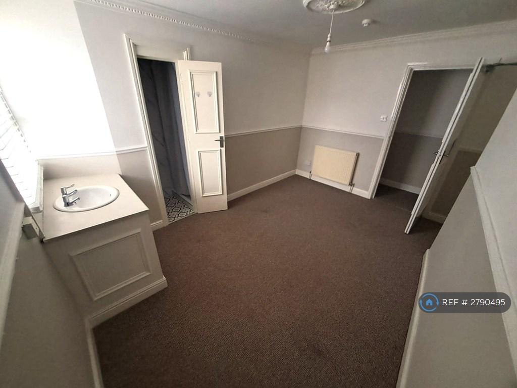 Flat 3