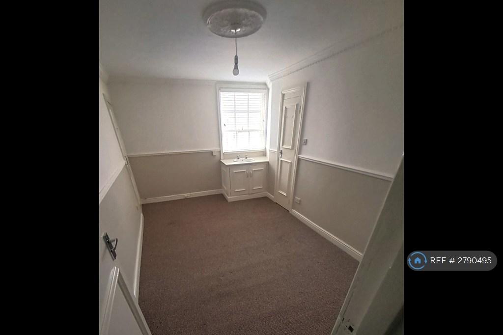 Flat 3
