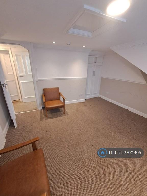 Flat 4
