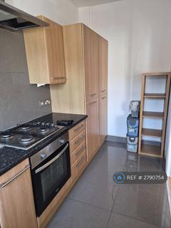 2 bedroom flat to rent, Glebe Road, London, N8