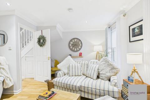 undefined, Crosslaw Gardens, Lanark, ML11