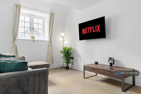 2 bedroom flat to rent, Long Row, Nottingham, NG1