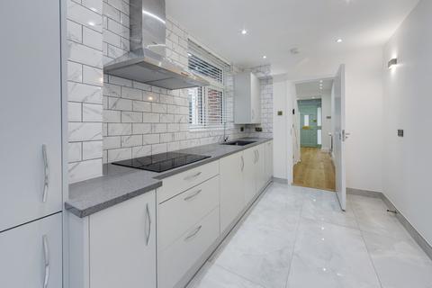 undefined, London N14