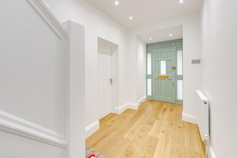 undefined, London N14
