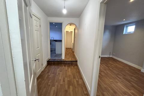 undefined, Hendra Vale, Launceston, Cornwall, PL15