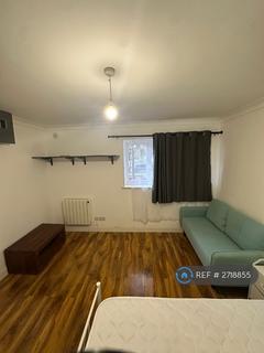 undefined, Slades Hill, Enfield, EN2