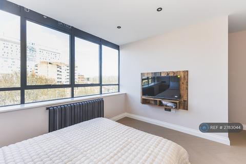 3 bedroom flat to rent, Nile House, Whitechapel, E1