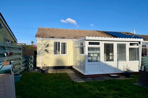 undefined, 15 Glan Y Mor, Fairbourne, LL38 2BX