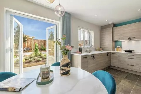 3 bedroom terraced house for sale - Photo 6