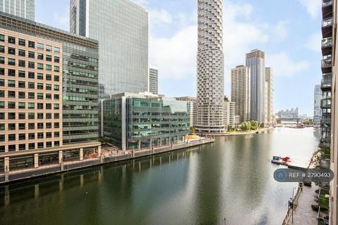 2 bedroom flat to rent, South Quay Square, London, E14