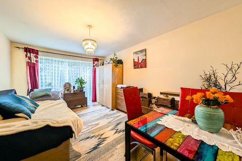 undefined, Pearson Court, Central Road, Morden