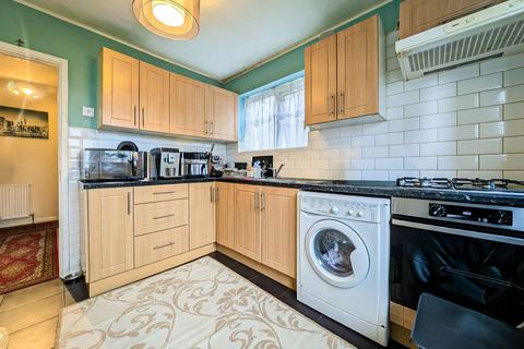 undefined, Pearson Court, Central Road, Morden