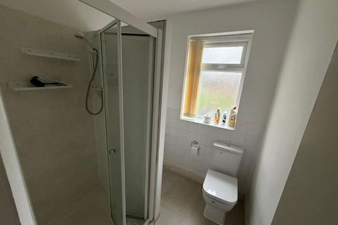 2 bedroom apartment to rent, a William Henry Street, Liverpool