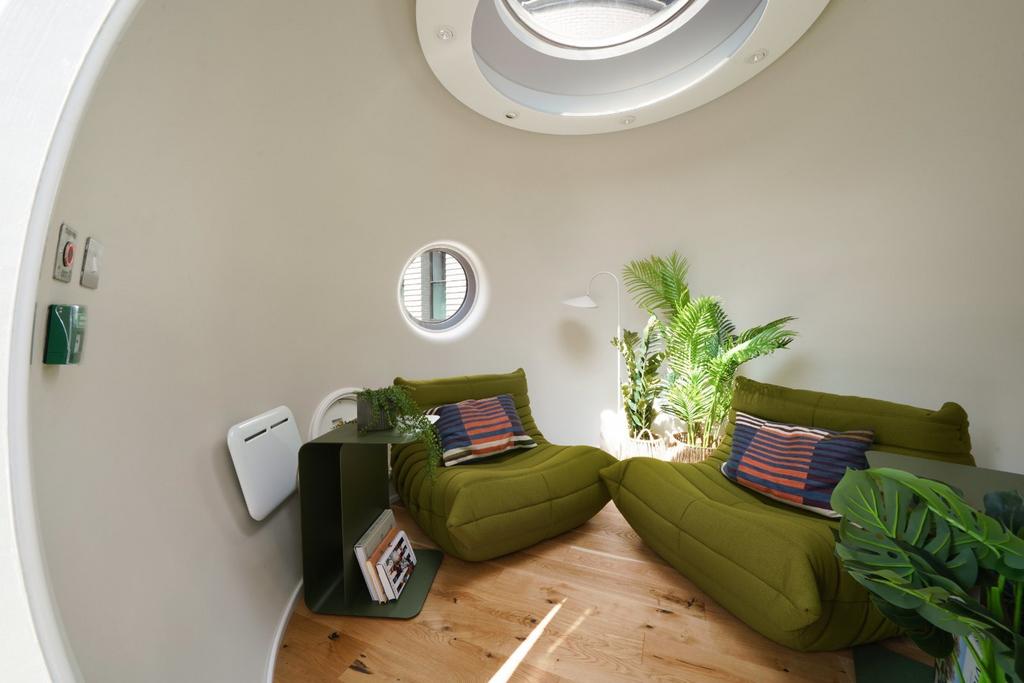 Pod Interior