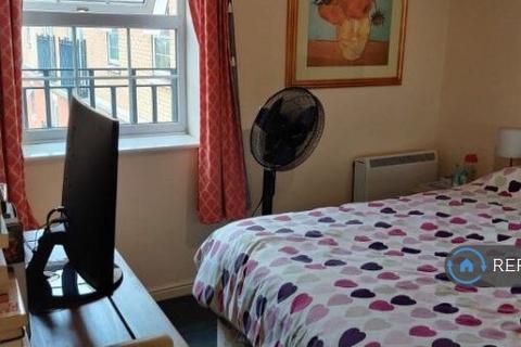 undefined, Pembroke Road, Ruislip, HA4