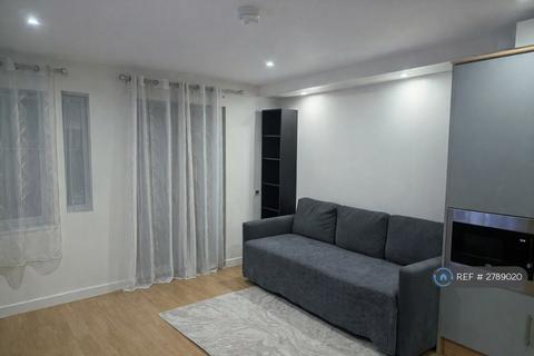 undefined, Halyards Court, Romford, RM1