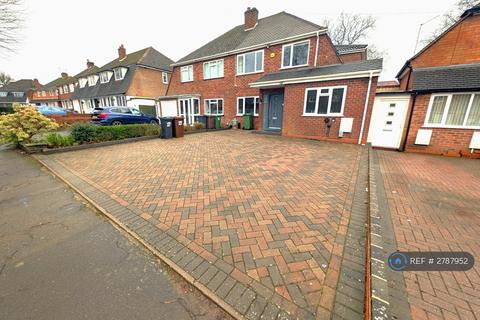4 bedroom detached house to rent, Willow Road, Solihull, B91