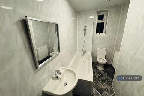 undefined, Hawthorn St, Manchester, M34