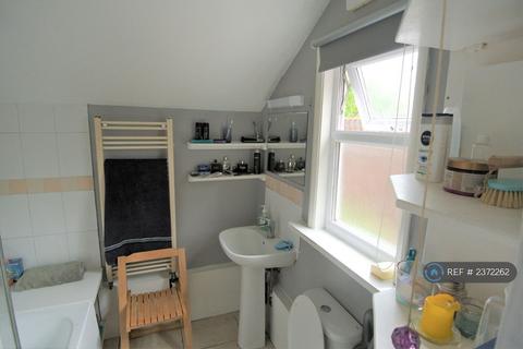 undefined, Drummond Road, Guildford, GU1