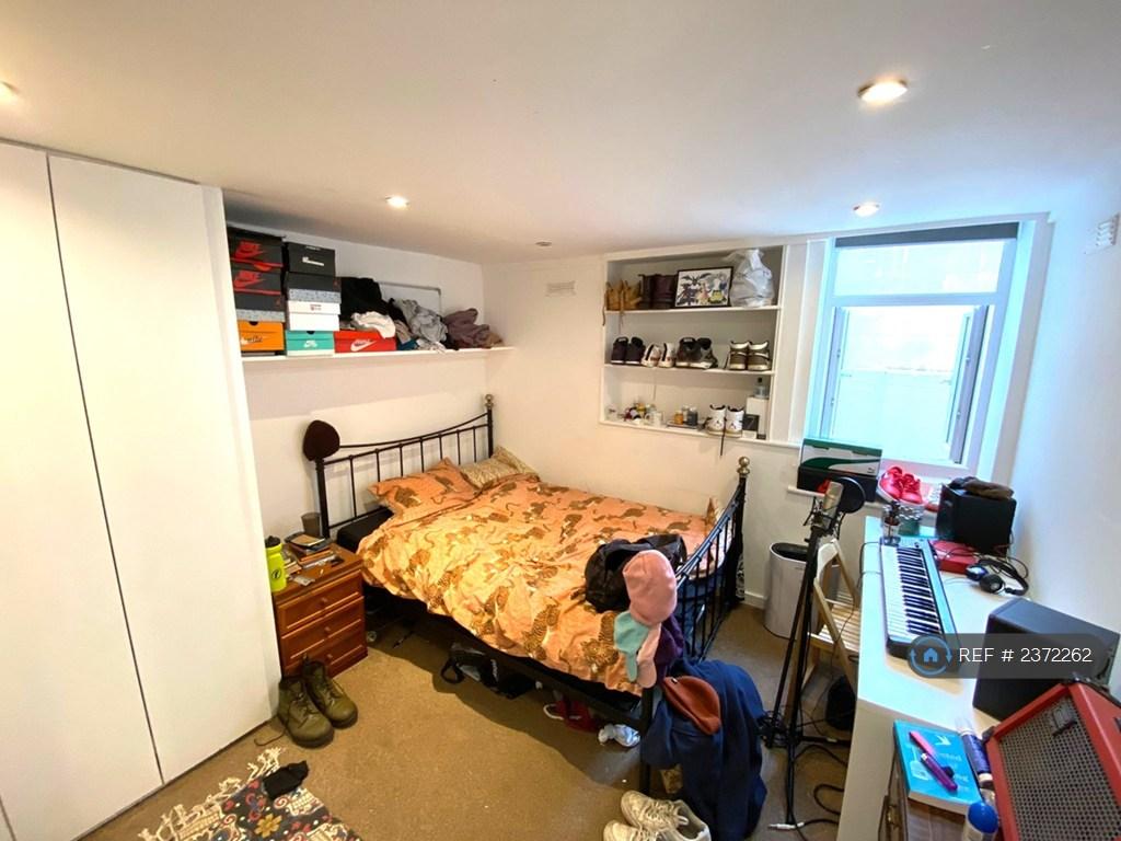 Bed Basement Rear