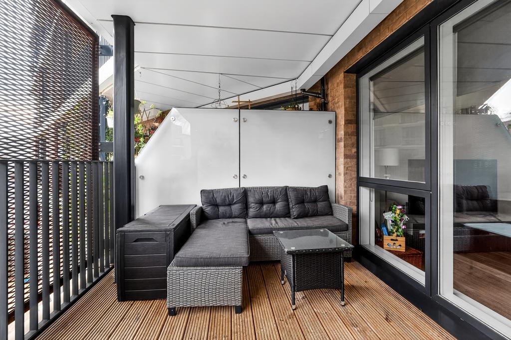 Balcony view, balcony