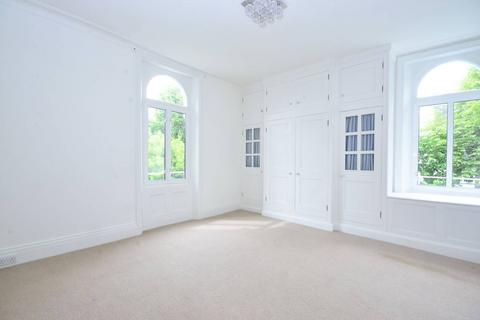 3 bedroom flat to rent, Thurlow Road, Hampstead, London, NW3