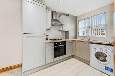 2 bedroom flat for sale, Church Gardens, Middlestown, Wakefield, WF4