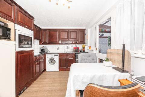 undefined, Neatscourt Road, London,  E6