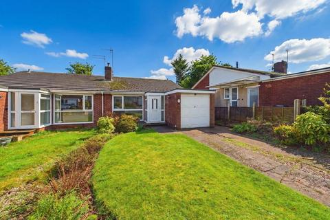2 bedroom semi-detached bungalow for sale, Meadow Gardens, Crediton, EX17