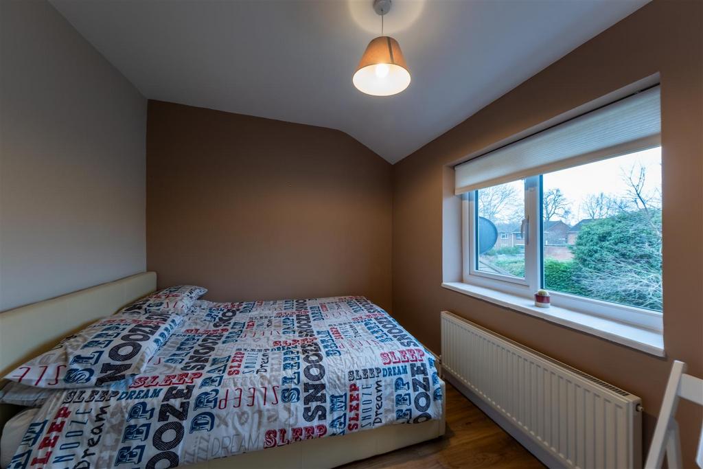 7 Chestnut Close-019.jpg