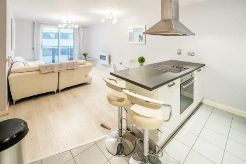 2 bedroom apartment to rent, Melia House, Hornbeam Way, Manchester