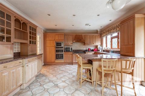 5 bedroom detached house for sale, Tall Trees Close, Emerson Park, RM11