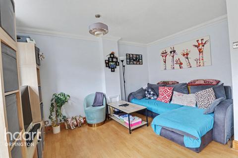 2 bedroom detached house for sale, Amherst Close, Orpington