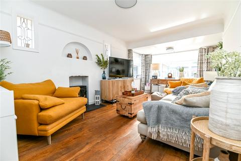 3 bedroom bungalow for sale, Pine Close, Barton on Sea, New Milton, Hampshire, BH25