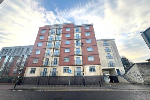 Wellington Street, Swindon