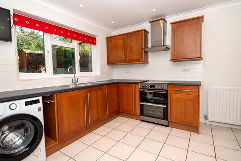 4 bedroom detached house for sale, Berkeley Crescent, Camberley GU16