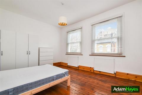 3 bedroom terraced house to rent, Hornsey Park Road, Hornsey N8