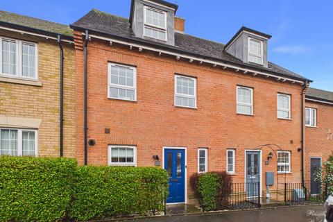 undefined, Whitehead Way, Buckingham, Buckinghamshire, MK18