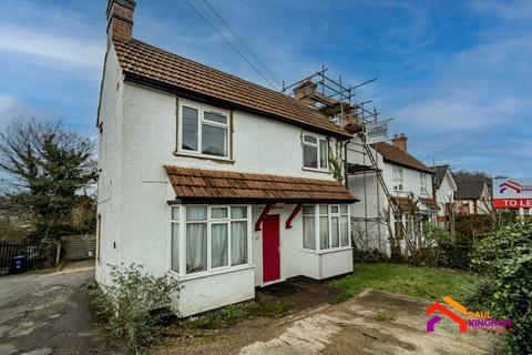 undefined, Chapel Lane, Sands HP12