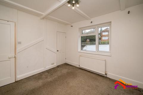 undefined, Chapel Lane, Sands HP12