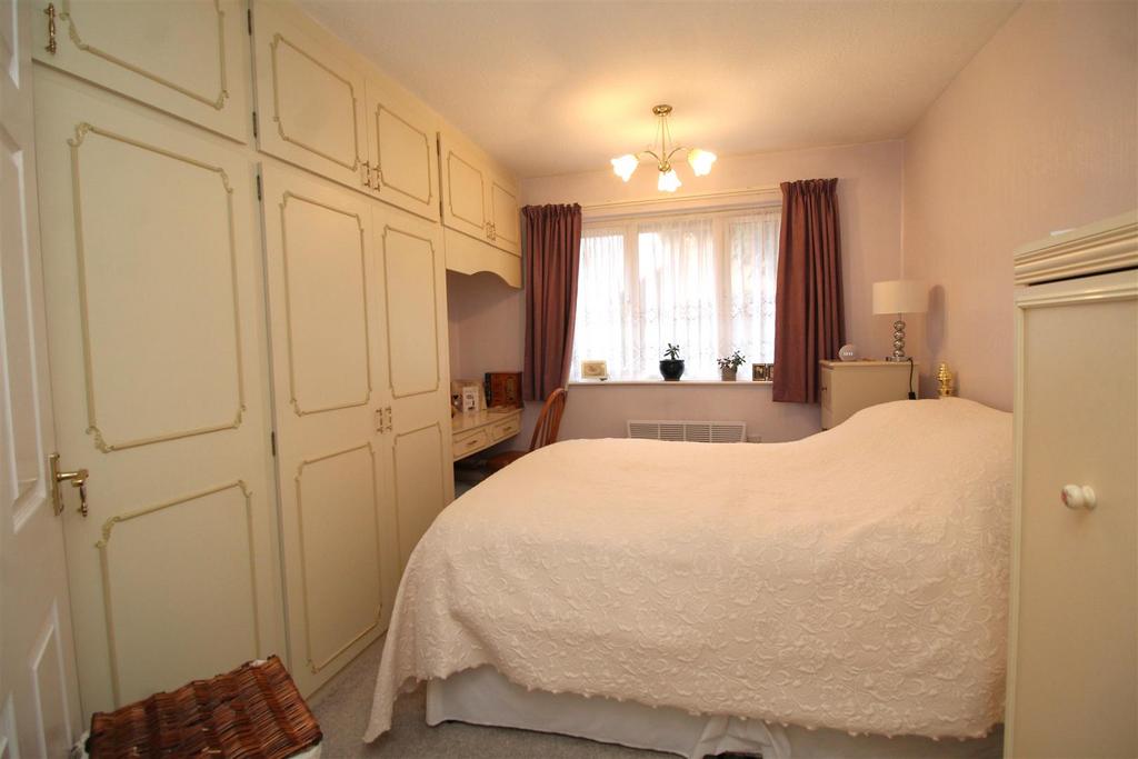 Bedroom .JPG