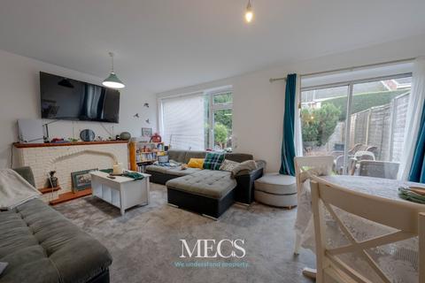 3 bedroom semi-detached house to rent, Moreton Close, Birmingham, West Midlands, B32