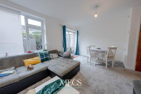 3 bedroom semi-detached house to rent, Moreton Close, Birmingham, West Midlands, B32