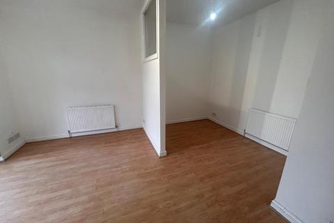 undefined, Maple Avenue, Chorlton-cum-Hardy, Manchester