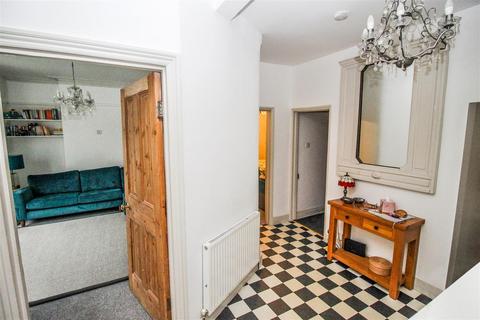 undefined, Canvey Road, Leigh-On-Sea