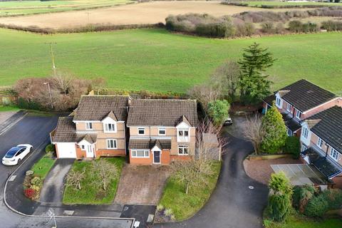 4 bedroom detached house for sale, Buckingham Close, Mansfield NG19